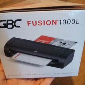 NIB GBC Fusion 1000 L Laminator